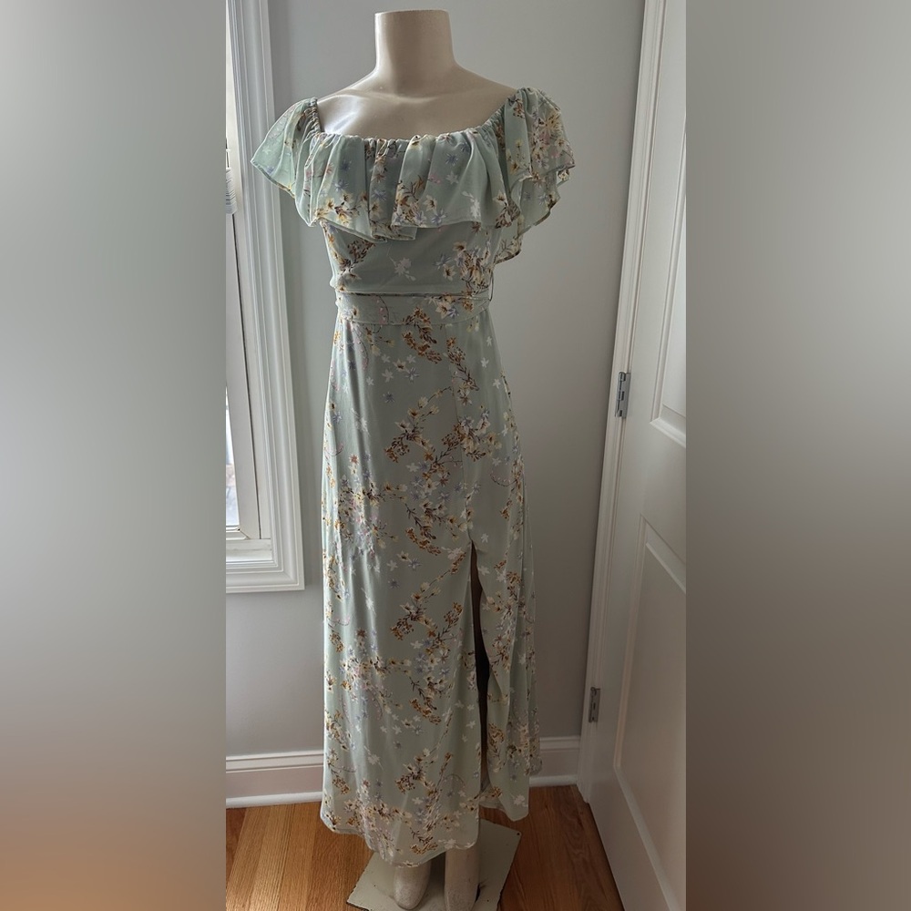 Lulu's Sage Floral Maxi Dress